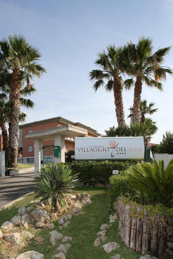 Residence Villaggio Del Sole Termoli Bagian luar foto