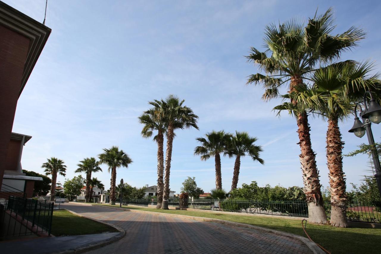 Residence Villaggio Del Sole Termoli Bagian luar foto
